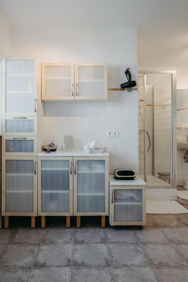 Haus Luna - Privatzimmer Im Sonnigen Suedburgenland Hackerberg ภายนอก รูปภาพ
