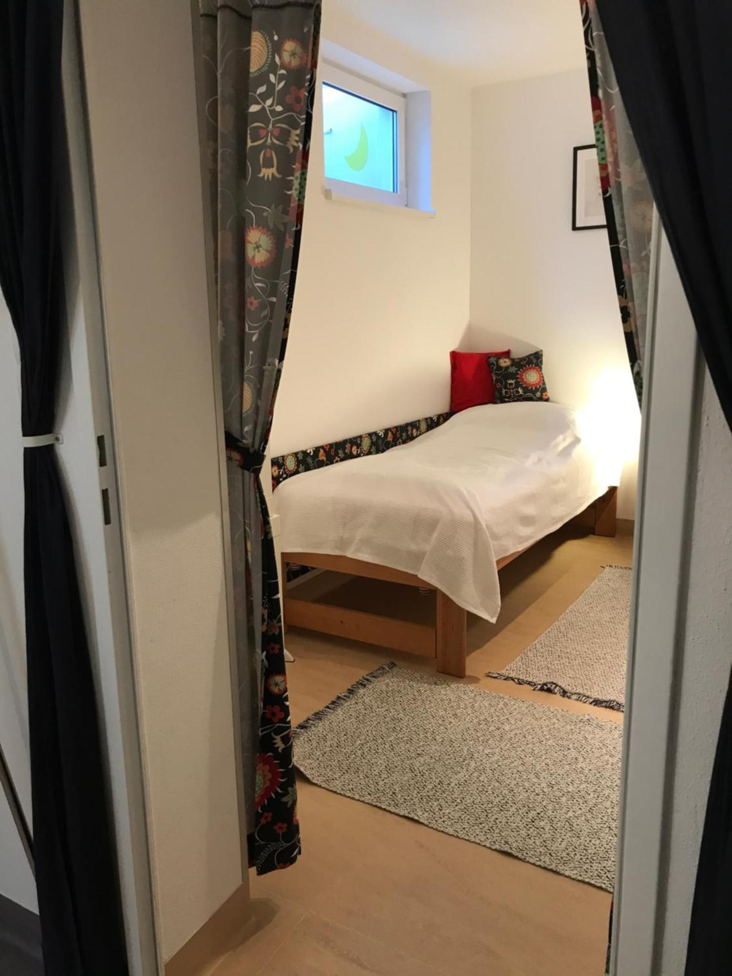 Haus Luna - Privatzimmer Im Sonnigen Suedburgenland Hackerberg ภายนอก รูปภาพ